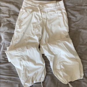 Bright White Lululemon Elastic Waisted Pants.